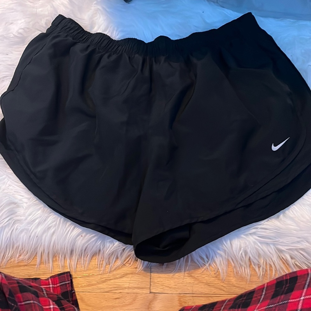 nike shorts
